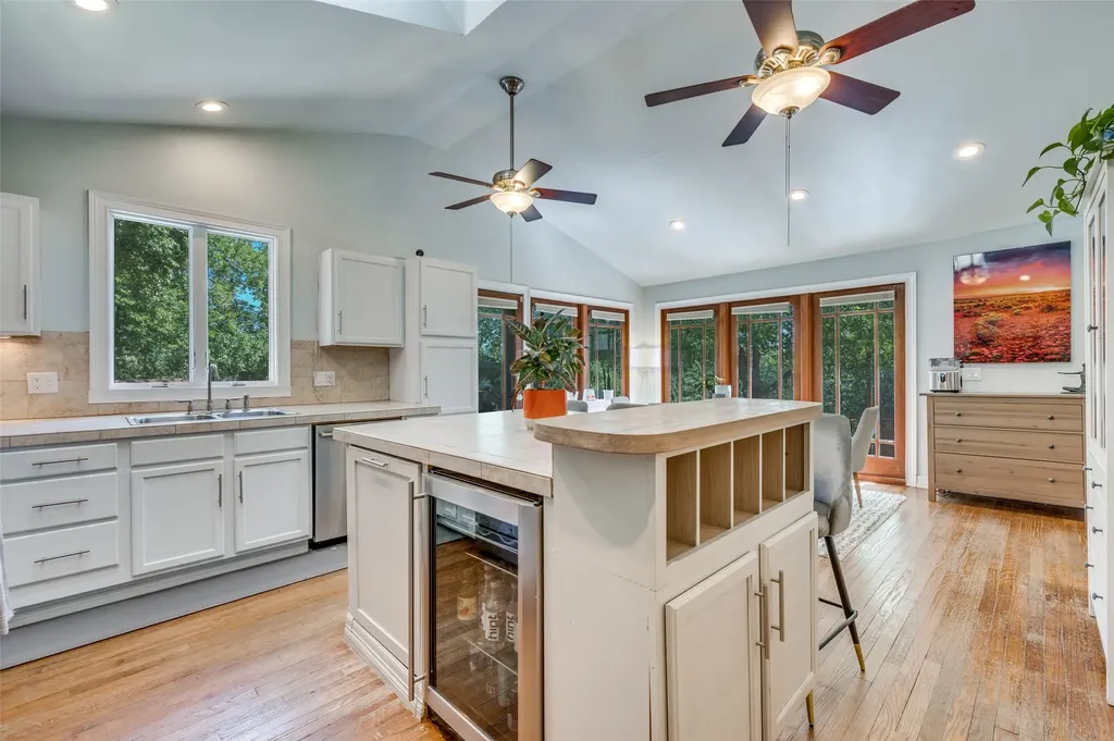 1106 Tenison Memorial Drive Dallas TX 75223