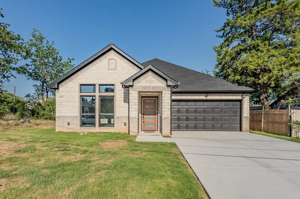 1507 Langston Street Fort Worth TX 76105