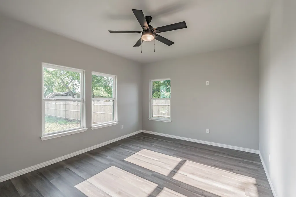 1507 Langston Street Fort Worth TX 76105