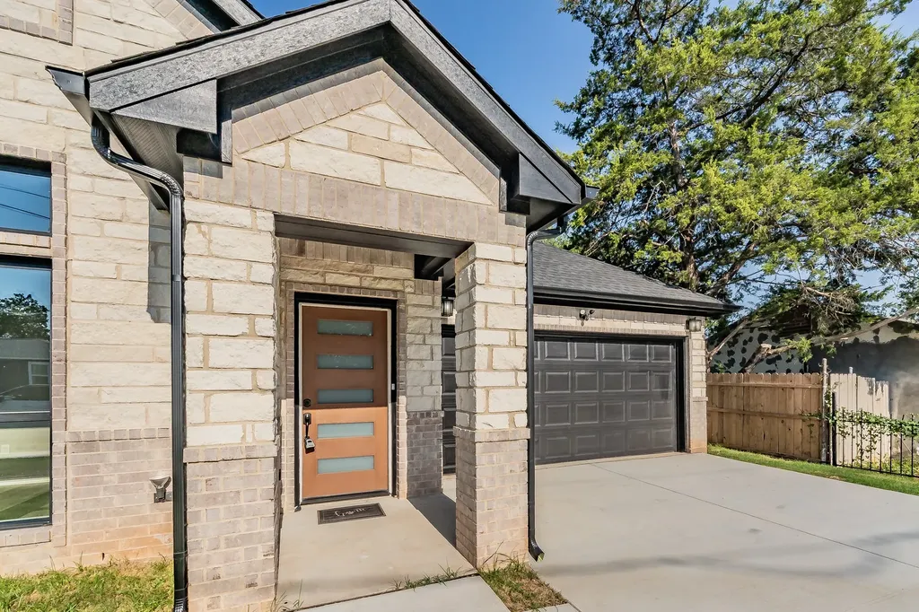 1507 Langston Street Fort Worth TX 76105