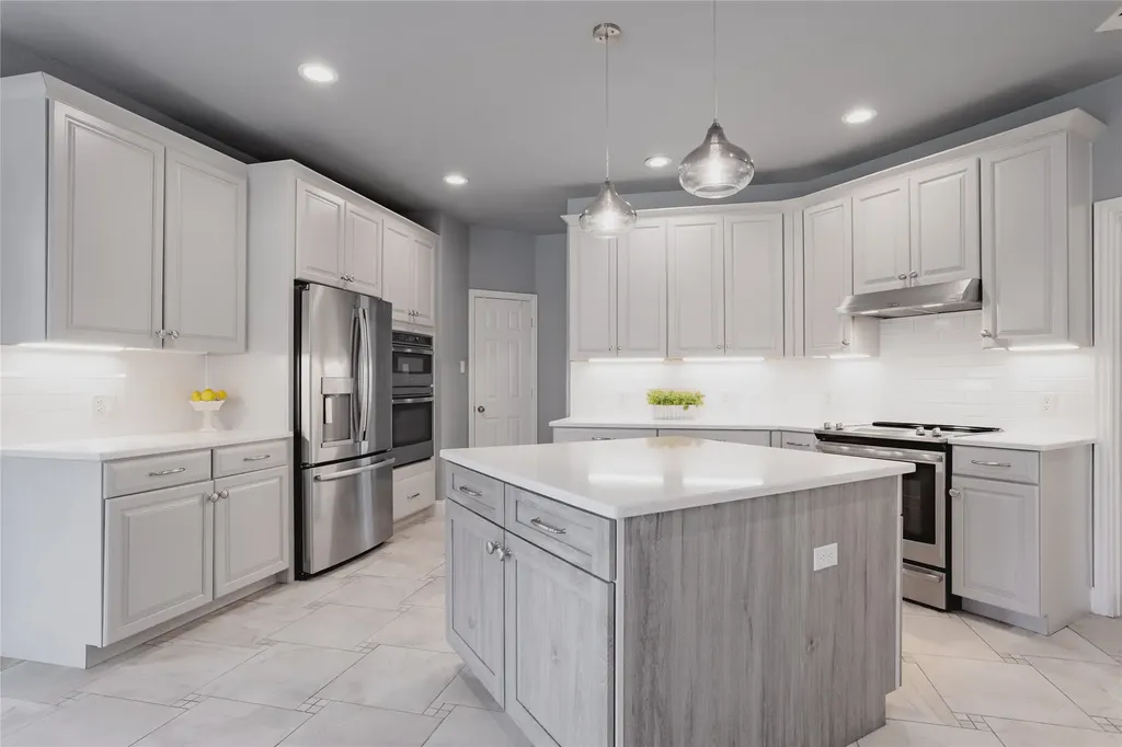 3915 Compton Drive Richardson TX 75082