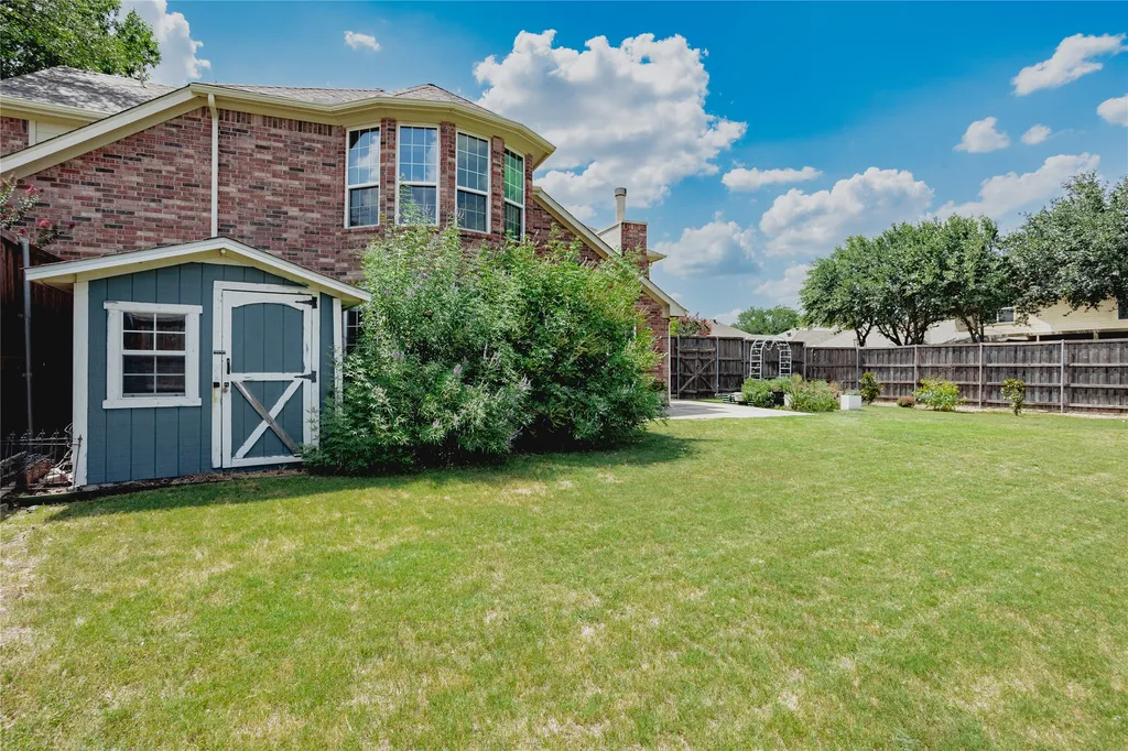 3915 Compton Drive Richardson TX 75082