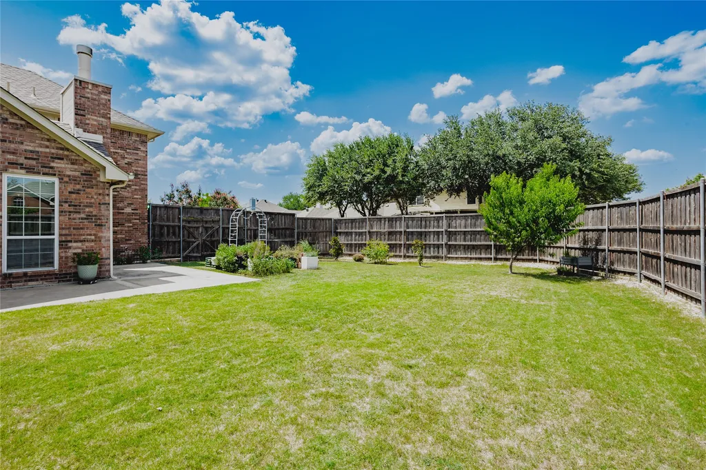3915 Compton Drive Richardson TX 75082