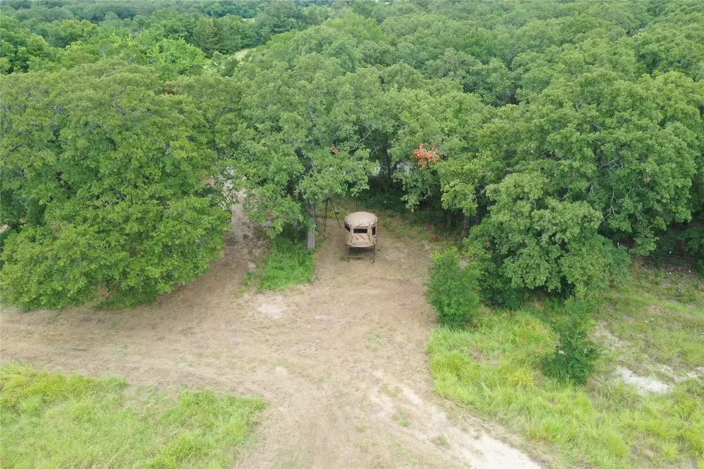 1309 County Road 1895 Sunset TX 76270