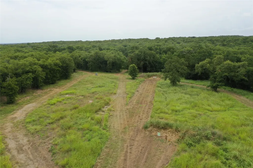 1309 County Road 1895 Sunset TX 76270