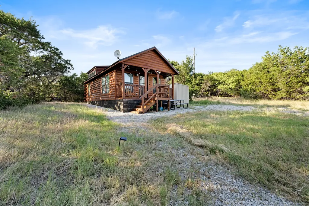 2134 River Shoals Road Mineral Wells TX 76067