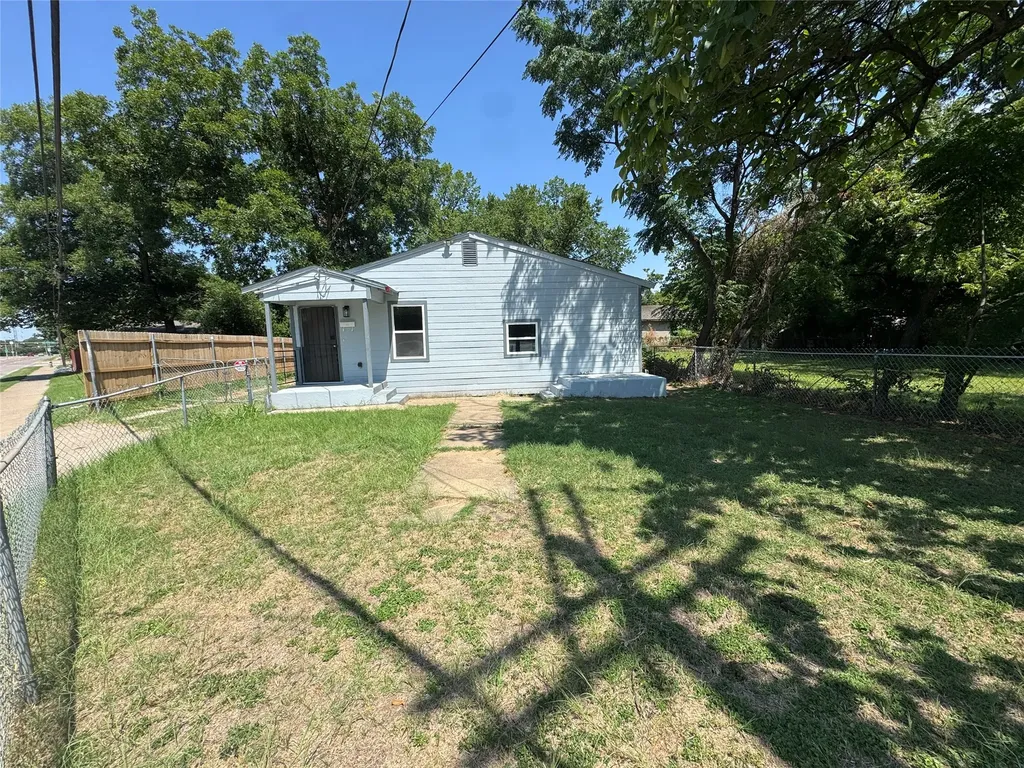 3705 Marshall Drive Dallas TX 75210