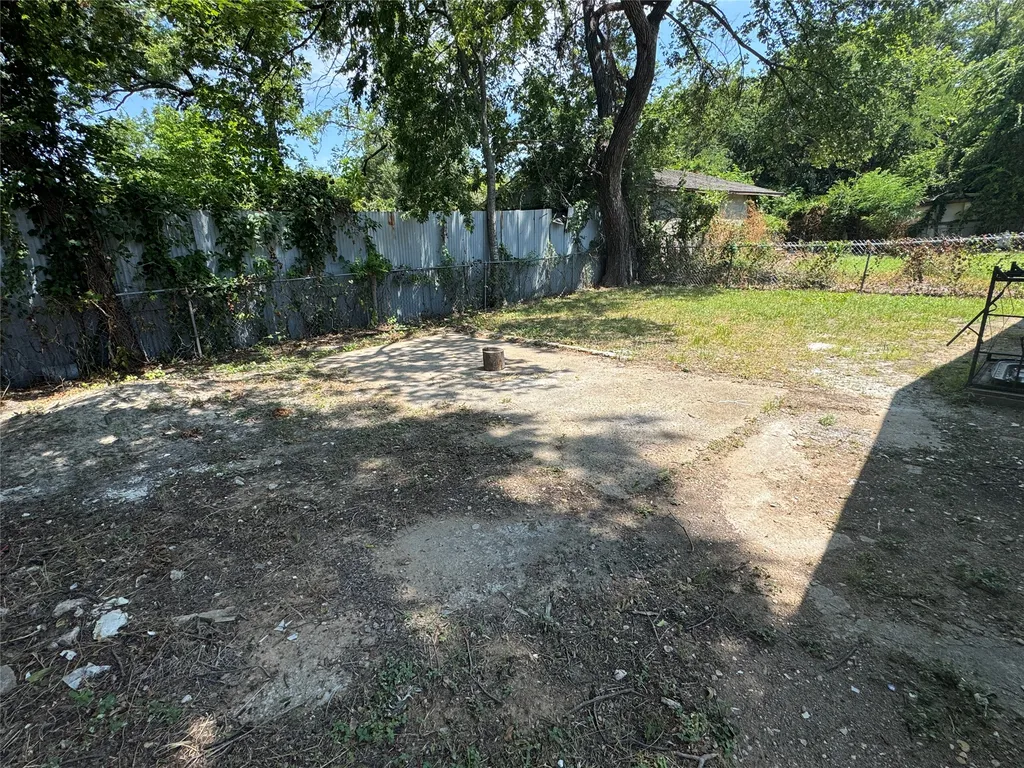 3705 Marshall Drive Dallas TX 75210