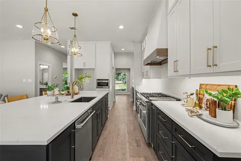 14018 Tanglewood Drive Farmers Branch TX 75234