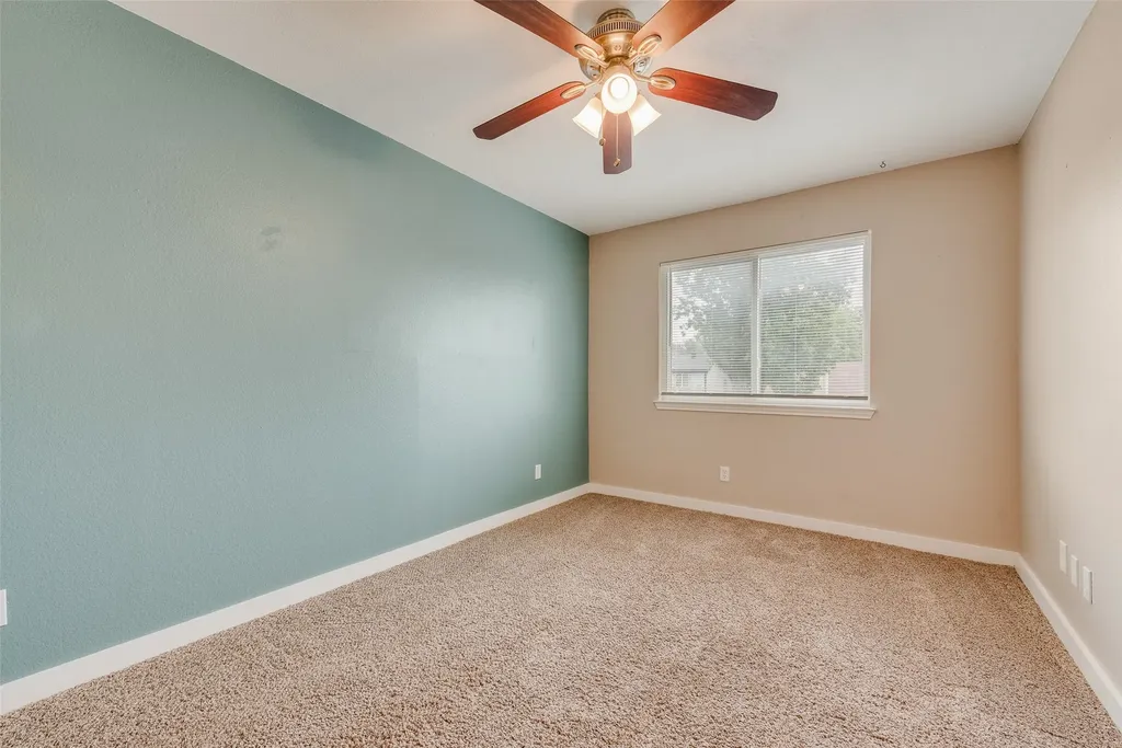 7806 Park Lane Rowlett TX 75089