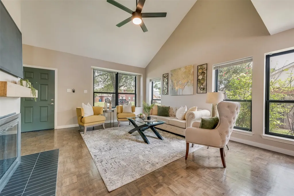 7806 Park Lane Rowlett TX 75089