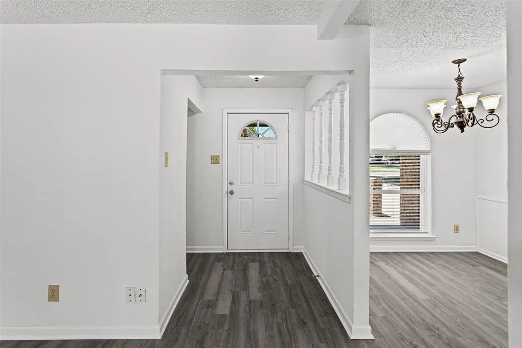 529 Georgetown Drive Everman TX 76140