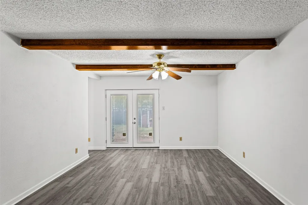 529 Georgetown Drive Everman TX 76140