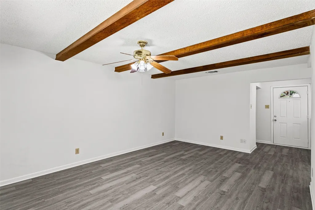529 Georgetown Drive Everman TX 76140