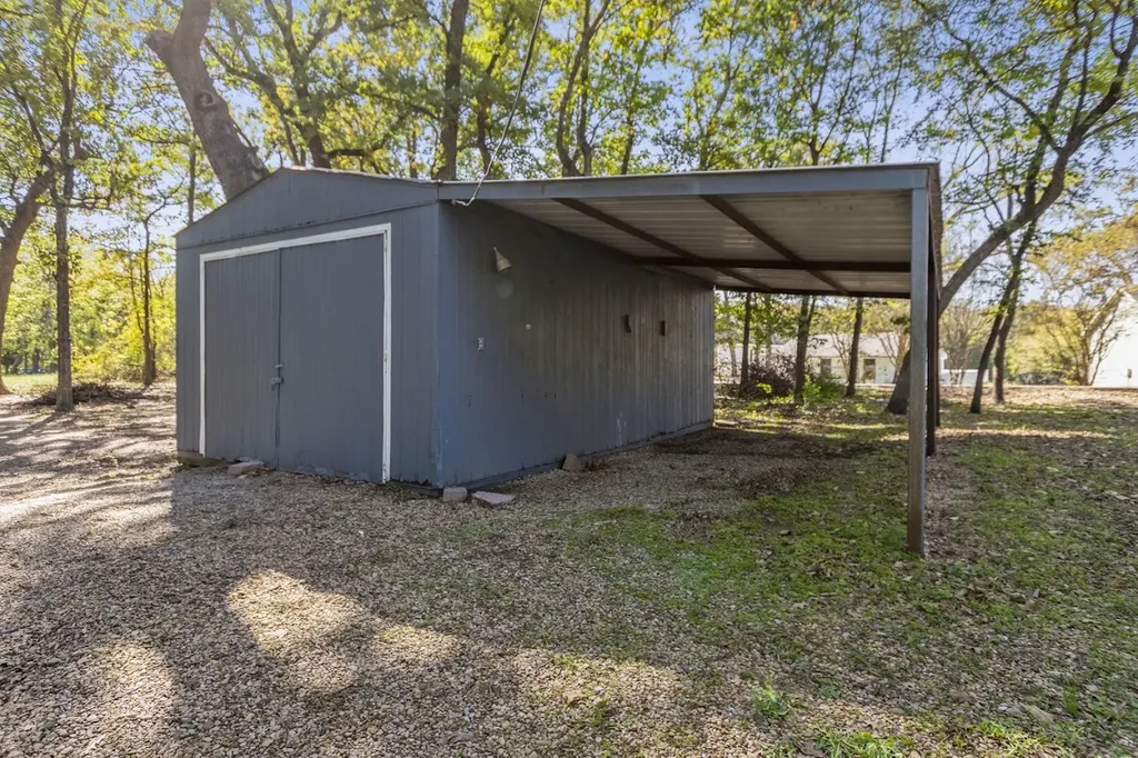308 Hickory Drive Tool TX 75143
