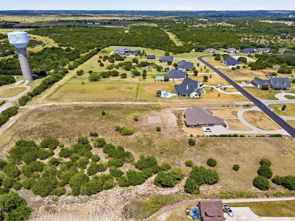 7076 Heathington Boulevard Granbury TX 76049