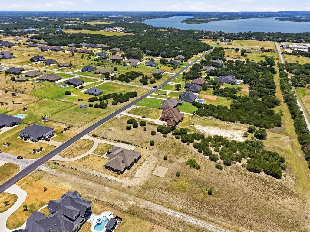 7076 Heathington Boulevard Granbury TX 76049