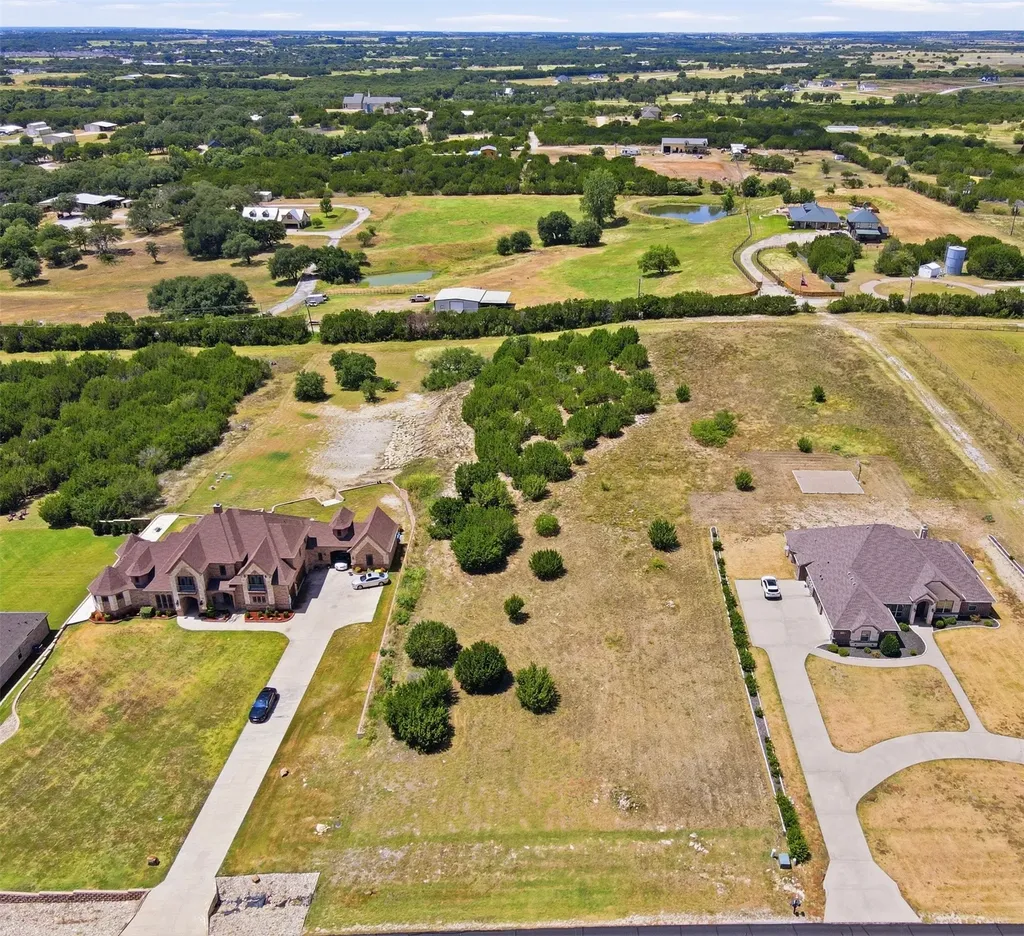 7076 Heathington Boulevard Granbury TX 76049