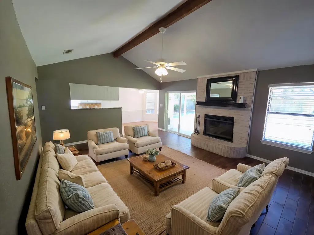 703 Aspen Incline Drive Hewitt TX 76643