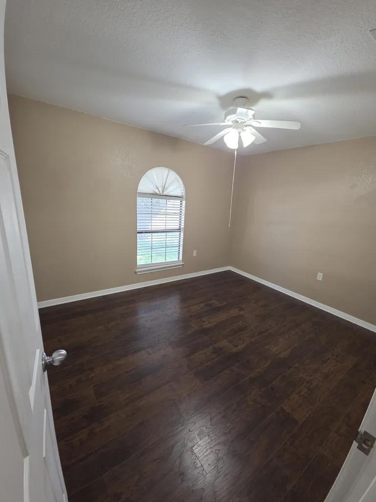 703 Aspen Incline Drive Hewitt TX 76643