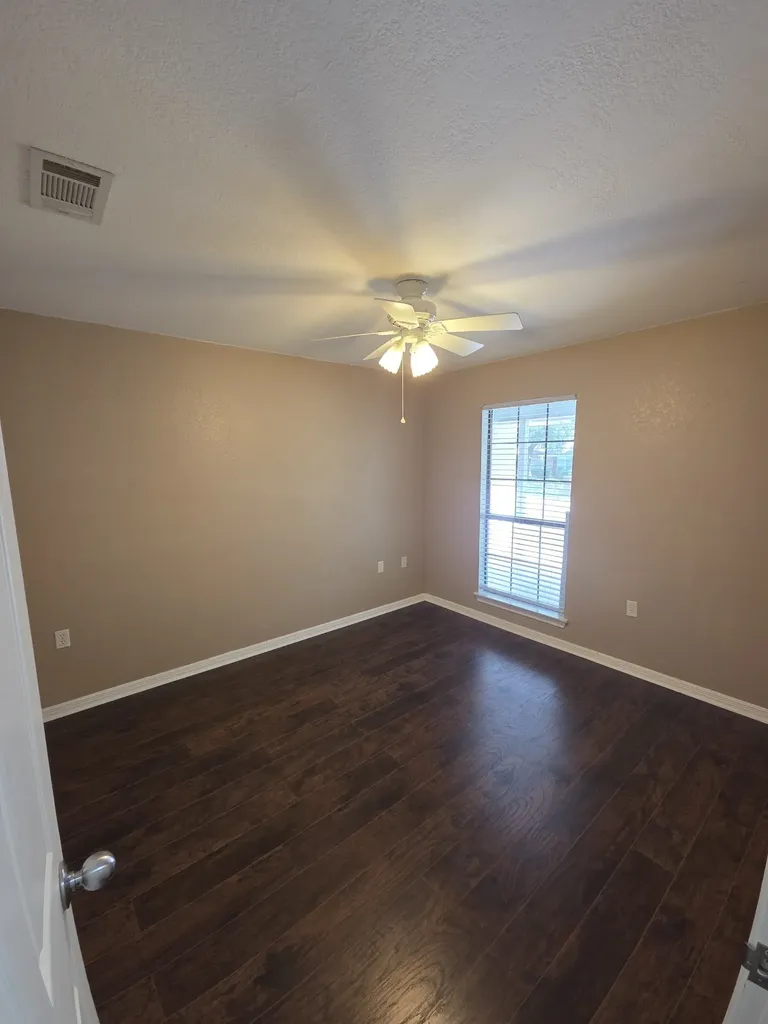 703 Aspen Incline Drive Hewitt TX 76643