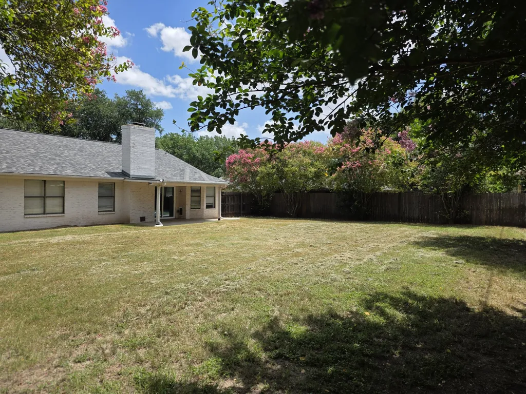 703 Aspen Incline Drive Hewitt TX 76643