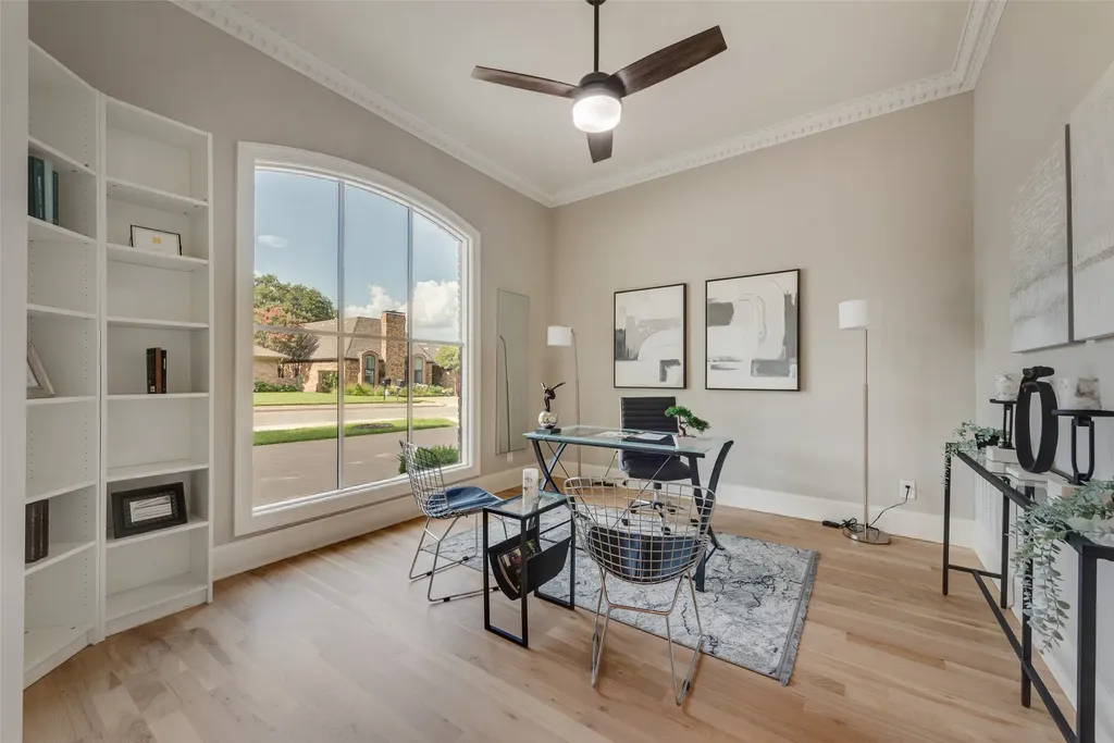 6902 Deloache Avenue Dallas TX 75225