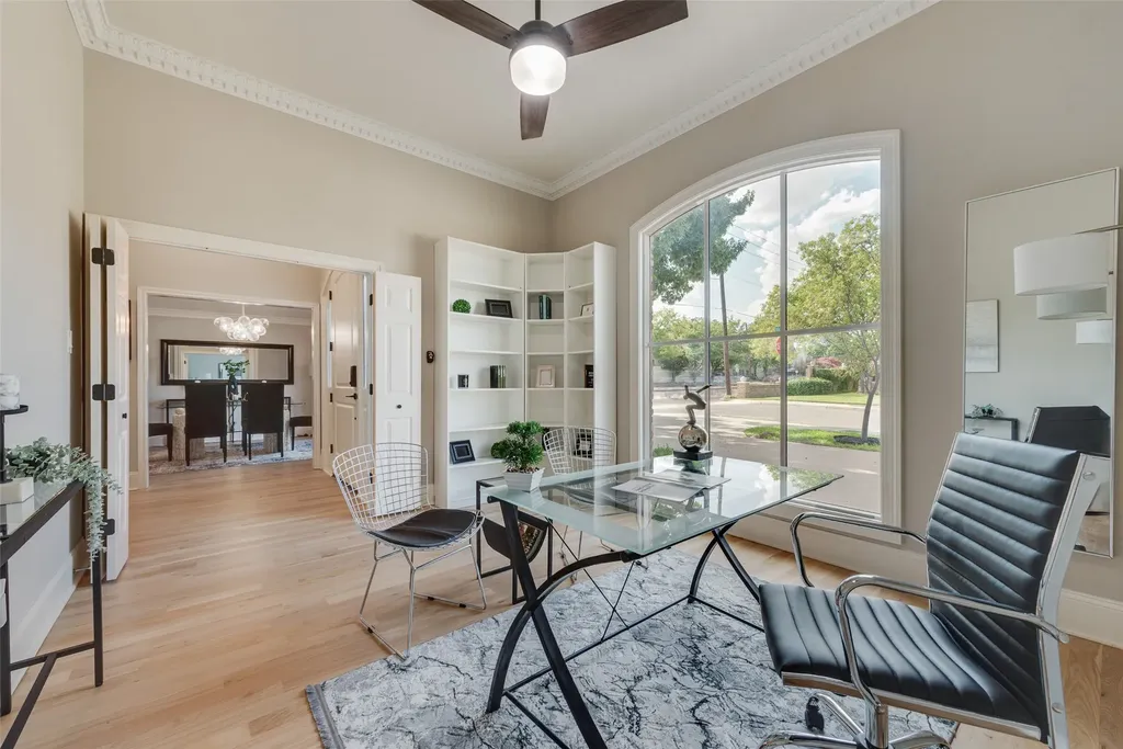 6902 Deloache Avenue Dallas TX 75225