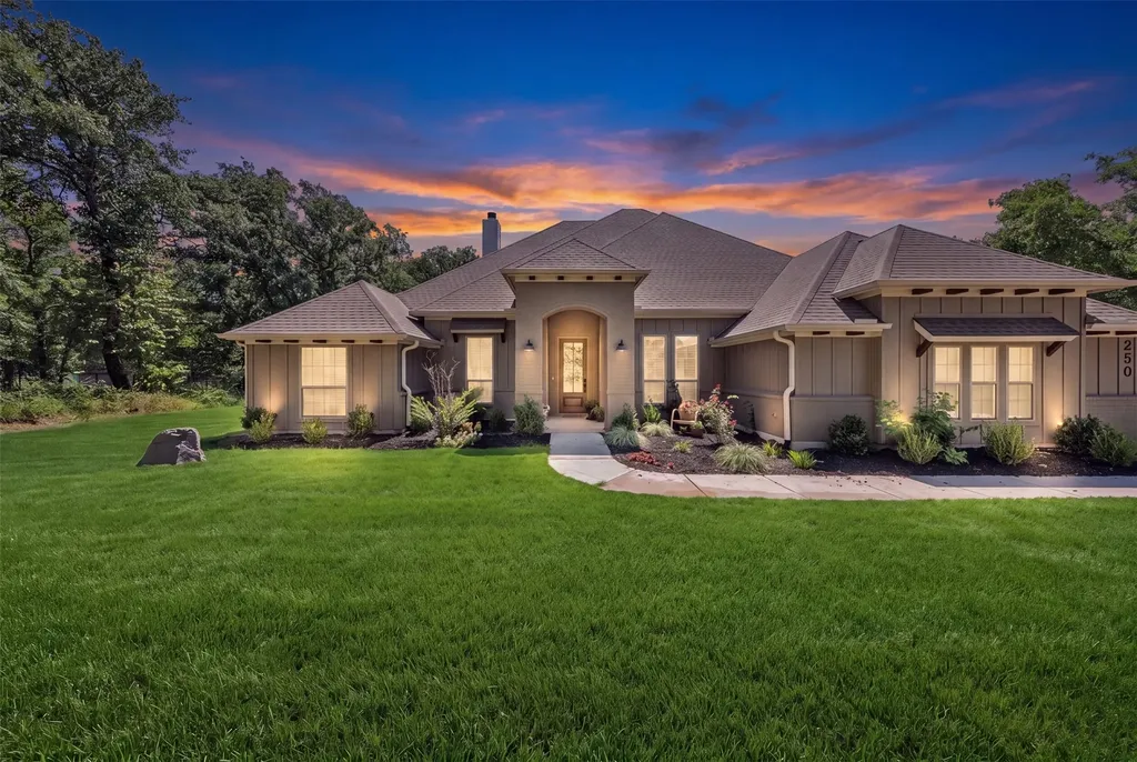 250 Red Top Road Poolville TX 76487
