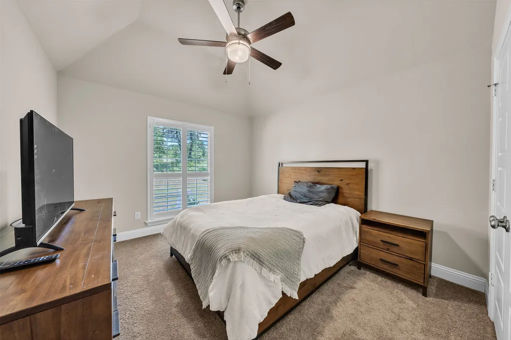 250 Red Top Road Poolville TX 76487