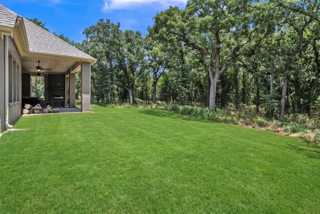 250 Red Top Road Poolville TX 76487