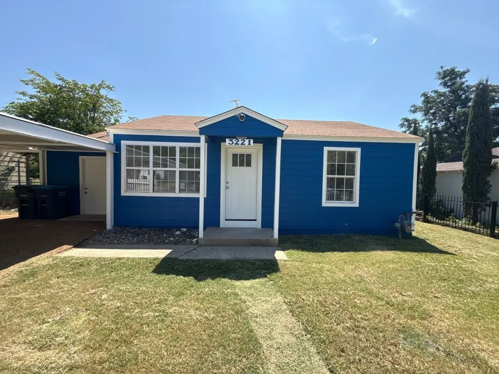 3221 Schieffer Avenue Fort Worth TX 76110