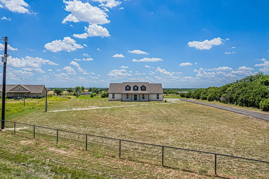 140 Alamo Road Weatherford TX 76088