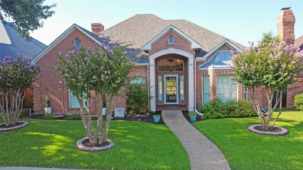 1012 Murl Drive Irving TX 75062