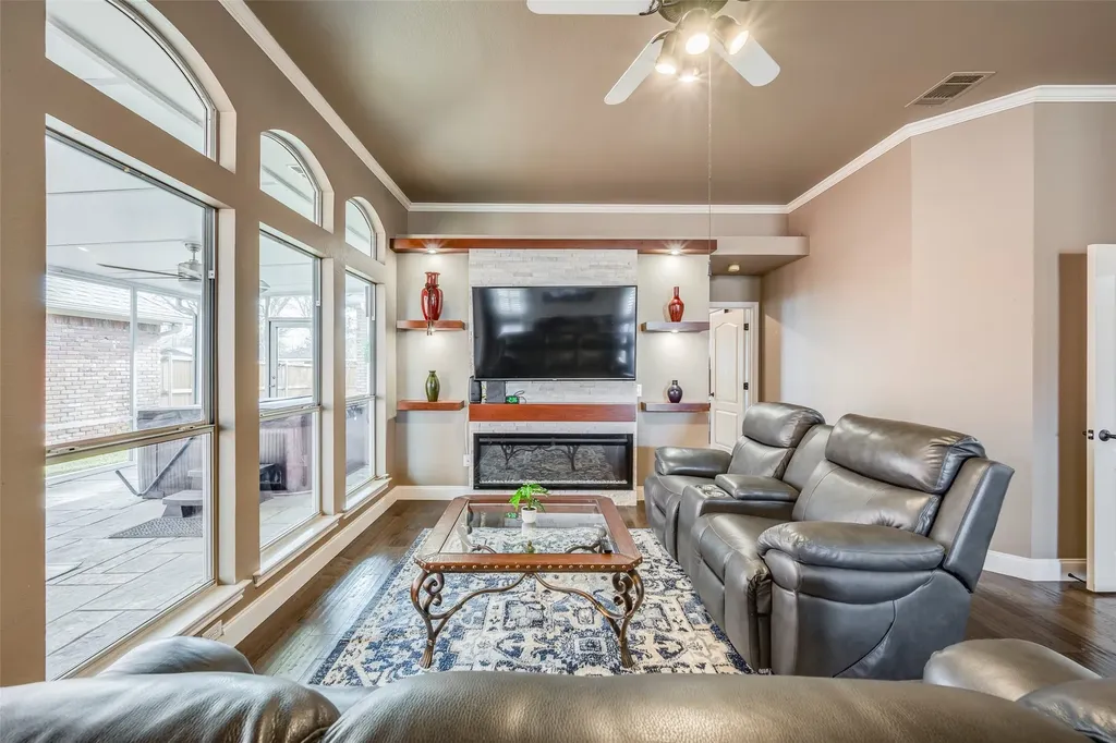 1012 Murl Drive Irving TX 75062