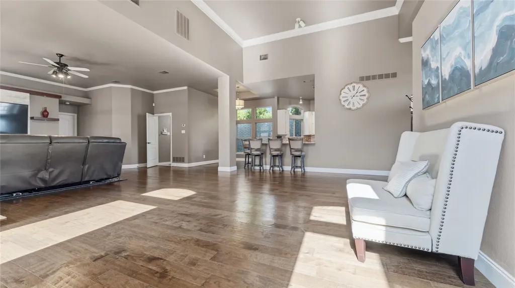 1012 Murl Drive Irving TX 75062