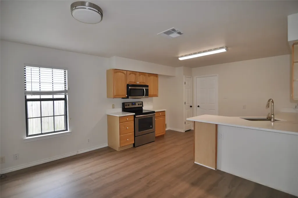 1805 Sharon Drive Corinth TX 76210