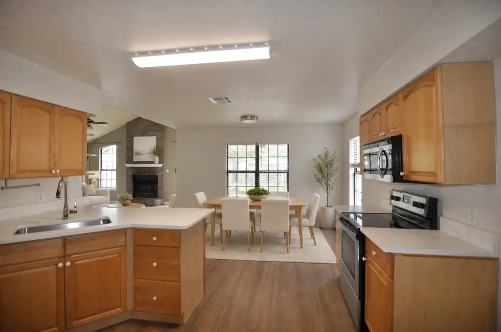 1805 Sharon Drive Corinth TX 76210