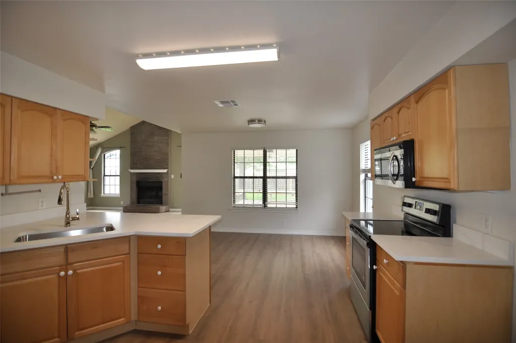 1805 Sharon Drive Corinth TX 76210
