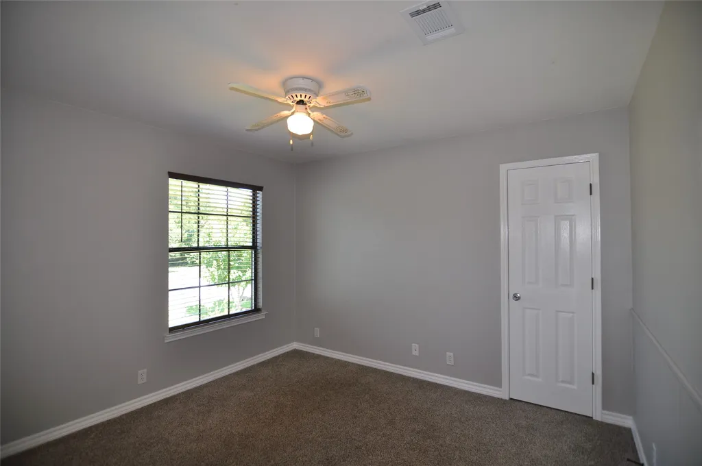 1805 Sharon Drive Corinth TX 76210