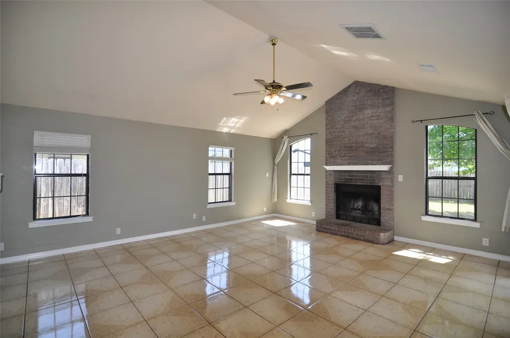 1805 Sharon Drive Corinth TX 76210