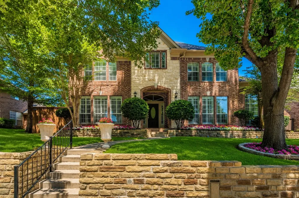 113 Woodland Cove Coppell TX 75019