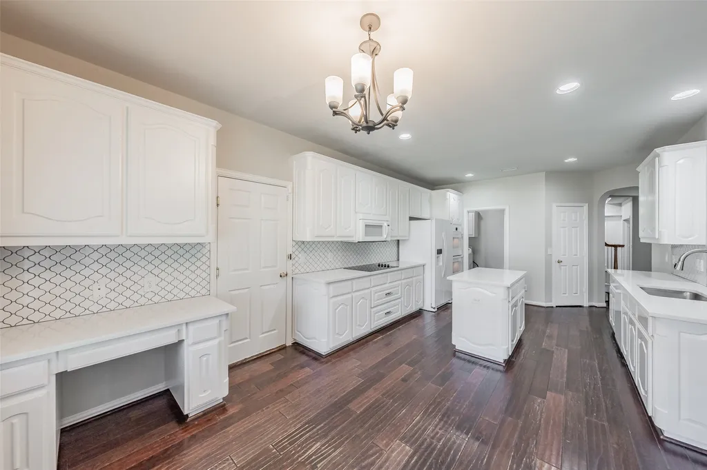 113 Woodland Cove Coppell TX 75019