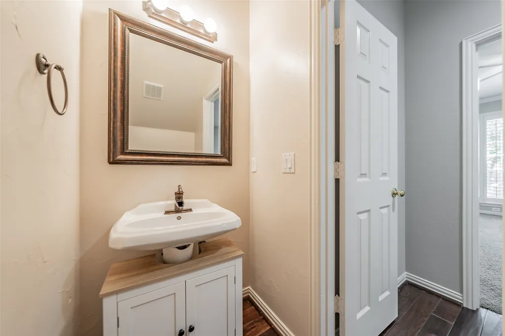 113 Woodland Cove Coppell TX 75019