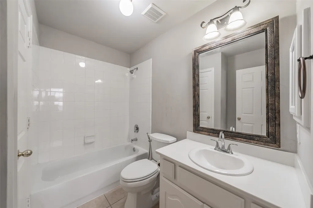 113 Woodland Cove Coppell TX 75019