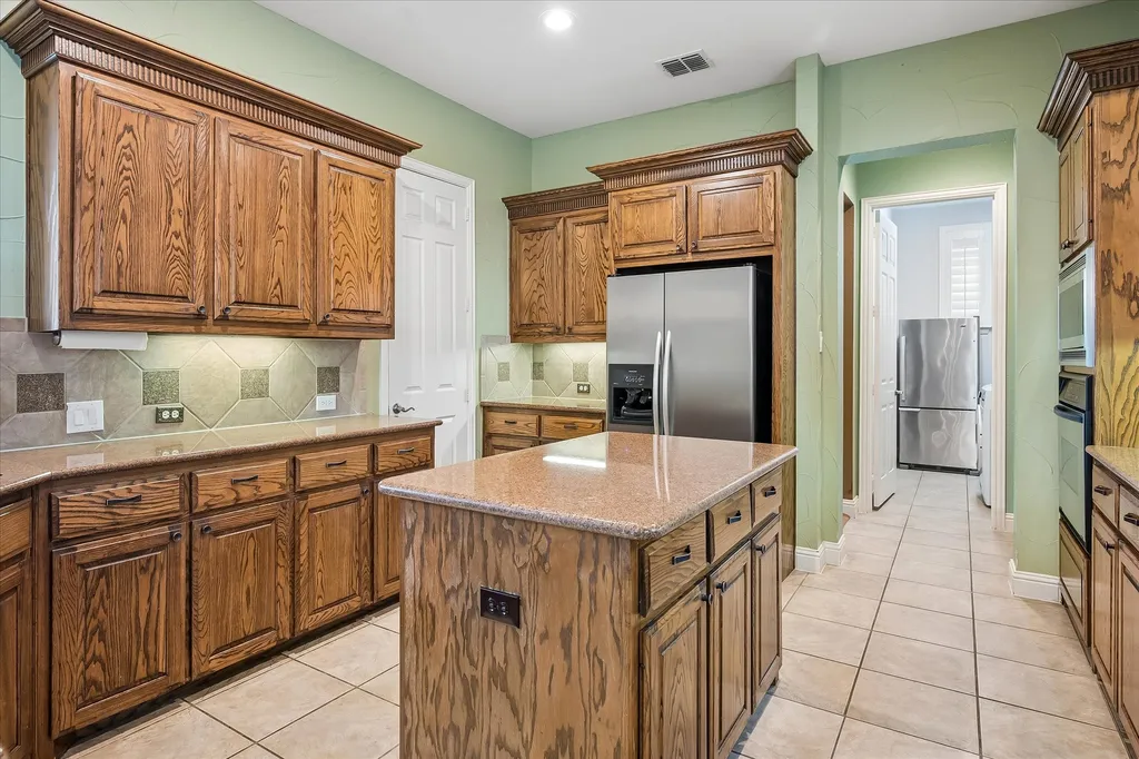 2209 Stanmore Lane Plano TX 75025