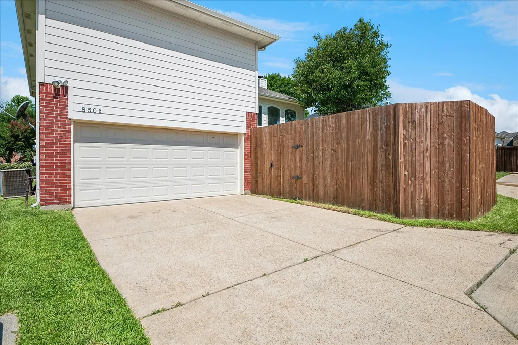 8508 Severn Court Plano TX 75024