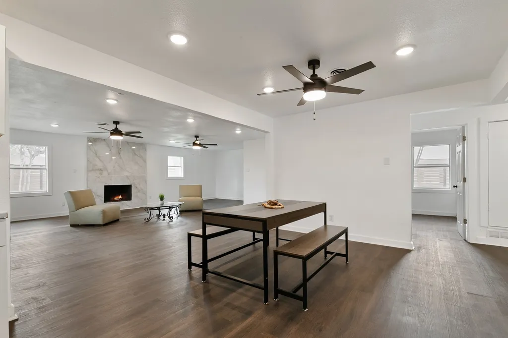 602 Lawson Drive Garland TX 75042