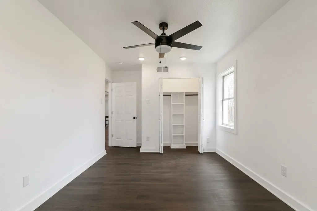 602 Lawson Drive Garland TX 75042