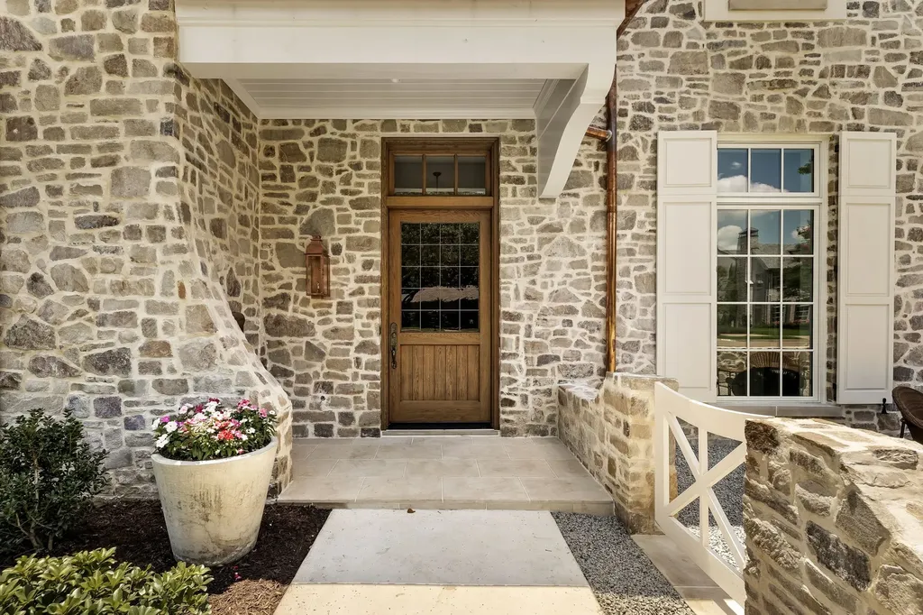 6526 Woodland Drive Dallas TX 75225